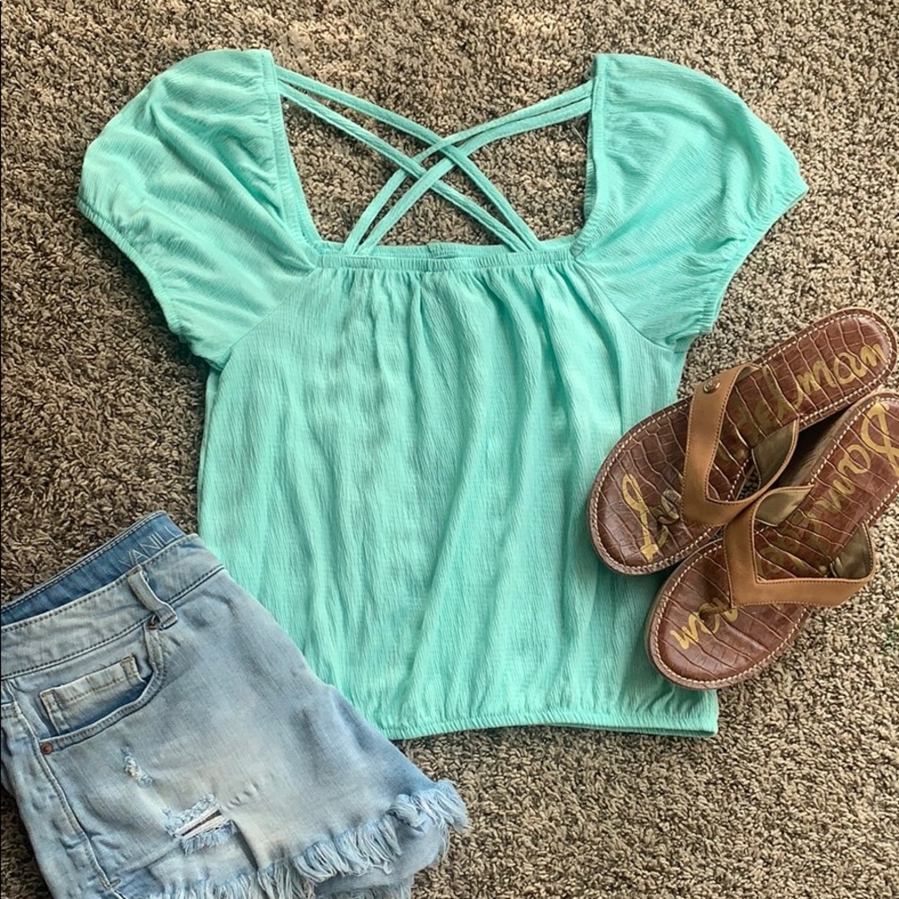 Spring/Summer Top - Picture 2 of 4